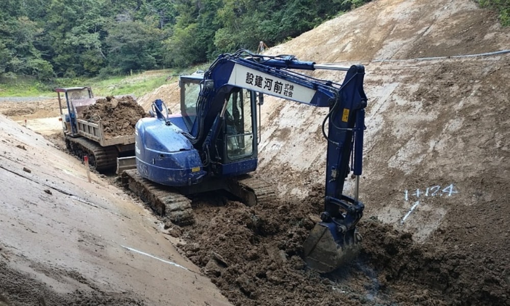 重機を使った土木工事の様子